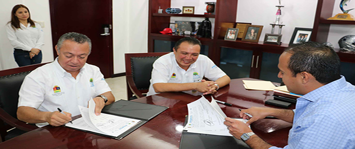 FIRMARA CONVENIO CON EL AYUNTAMIENTO DE ISLA MUJERES