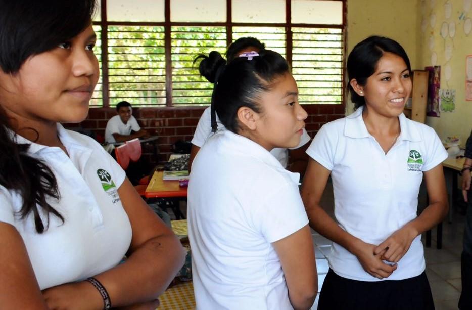 Organizan el Quinto Concurso de Matemáticas de la Región Maya