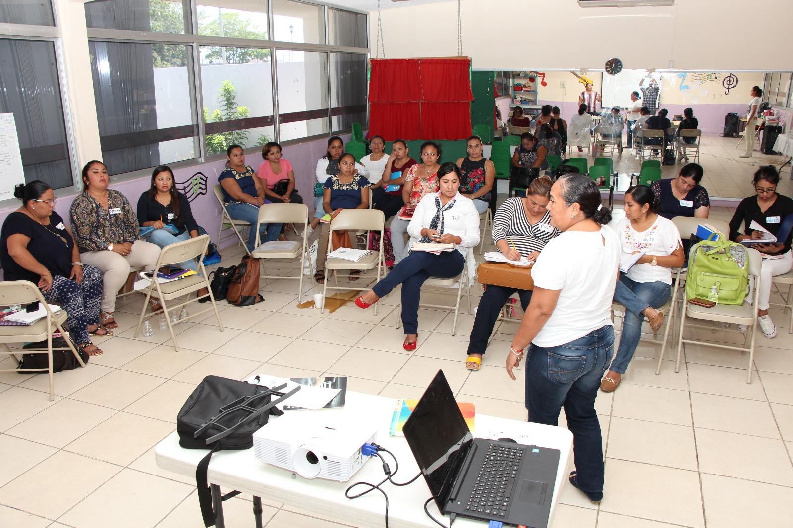 DIF Quintana Roo imparte capacitación a personal de los Centros Asistenciales de Desarrollo Infantil