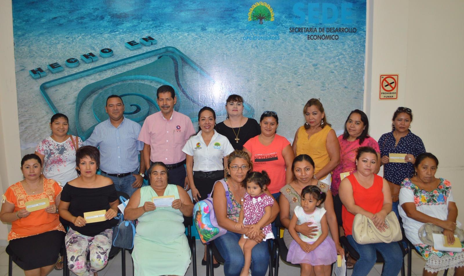 Continúa Gobierno de Carlos Joaquín apoyando a mujeres empresarias