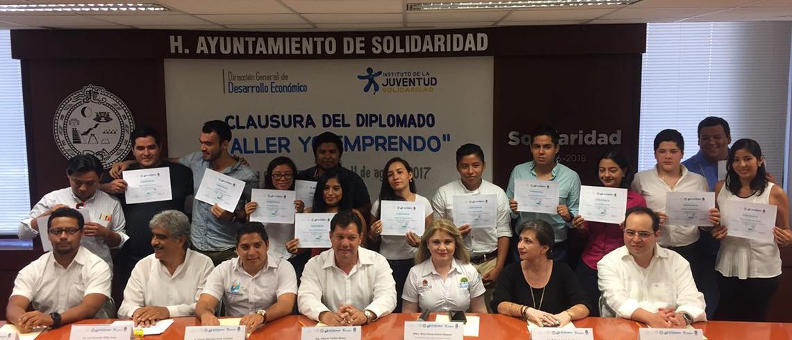 Asiste secretaria de Desarrollo Económico a clausura de Diplomado "Taller Yo emprendo”