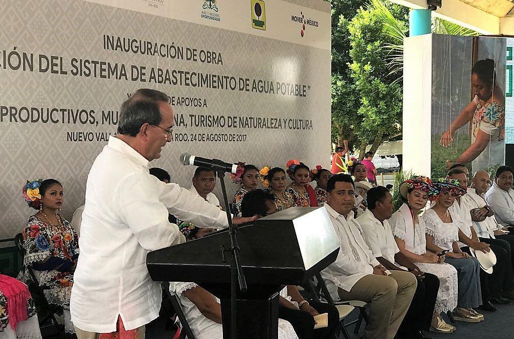 inaugura ampliación del sistema de agua potable 