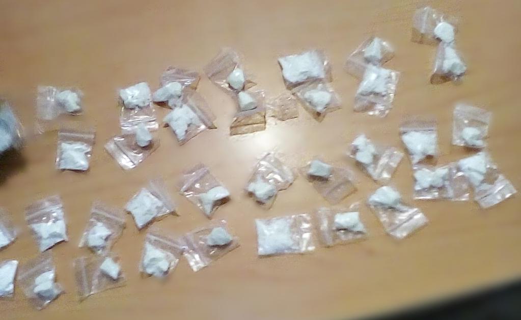 SSPQROO ASEGURA PRESUNTA DROGA EN CERESO DE CANCÚN