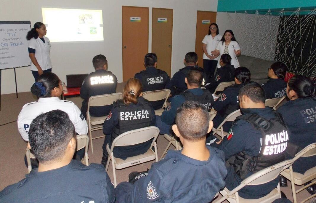 RECIBEN POLICÍAS ESTATALES ACTUALIZACIÓN PARA MANEJO DE ESTRÉS