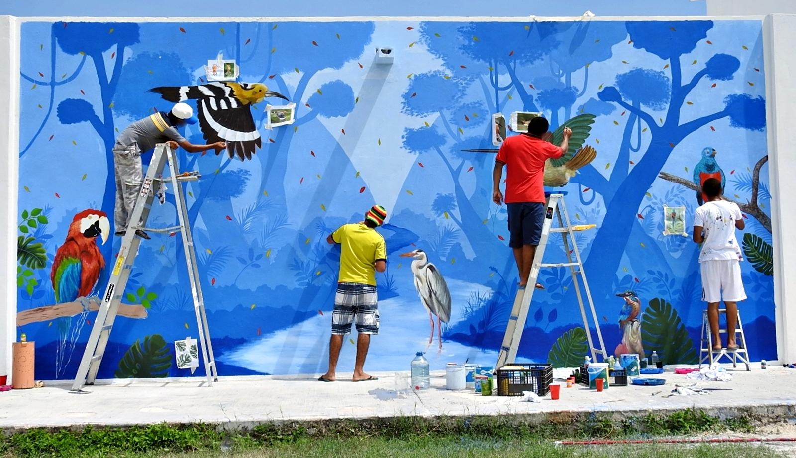 JÓVENES DEL CEMA, PLASMAN EN UN MURAL SU ANHELO DE LIBERTAD