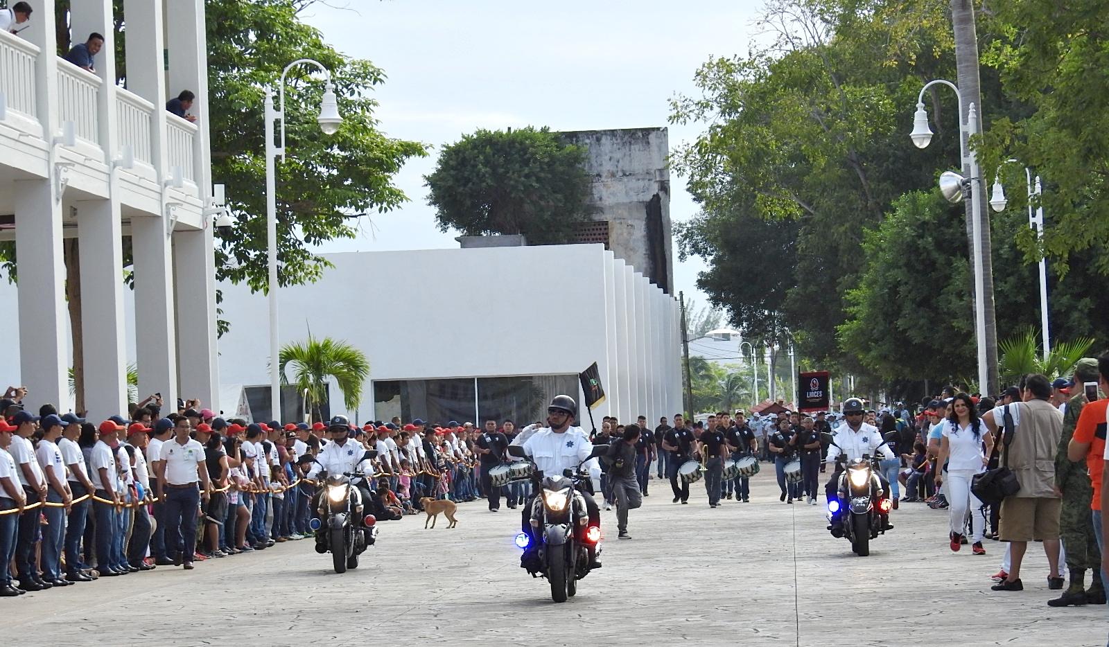 SSPQROO, REPORTA SALDO BLANCO EN DESFILE EN CHETUMAL