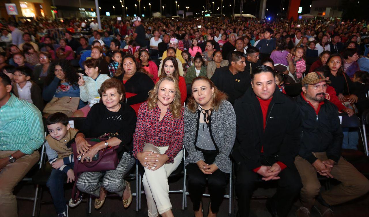 Para Carlos Joaquín y para mi es un compromiso fomentar la convivencia y unión familiar: Gaby Rejón de Joaquín