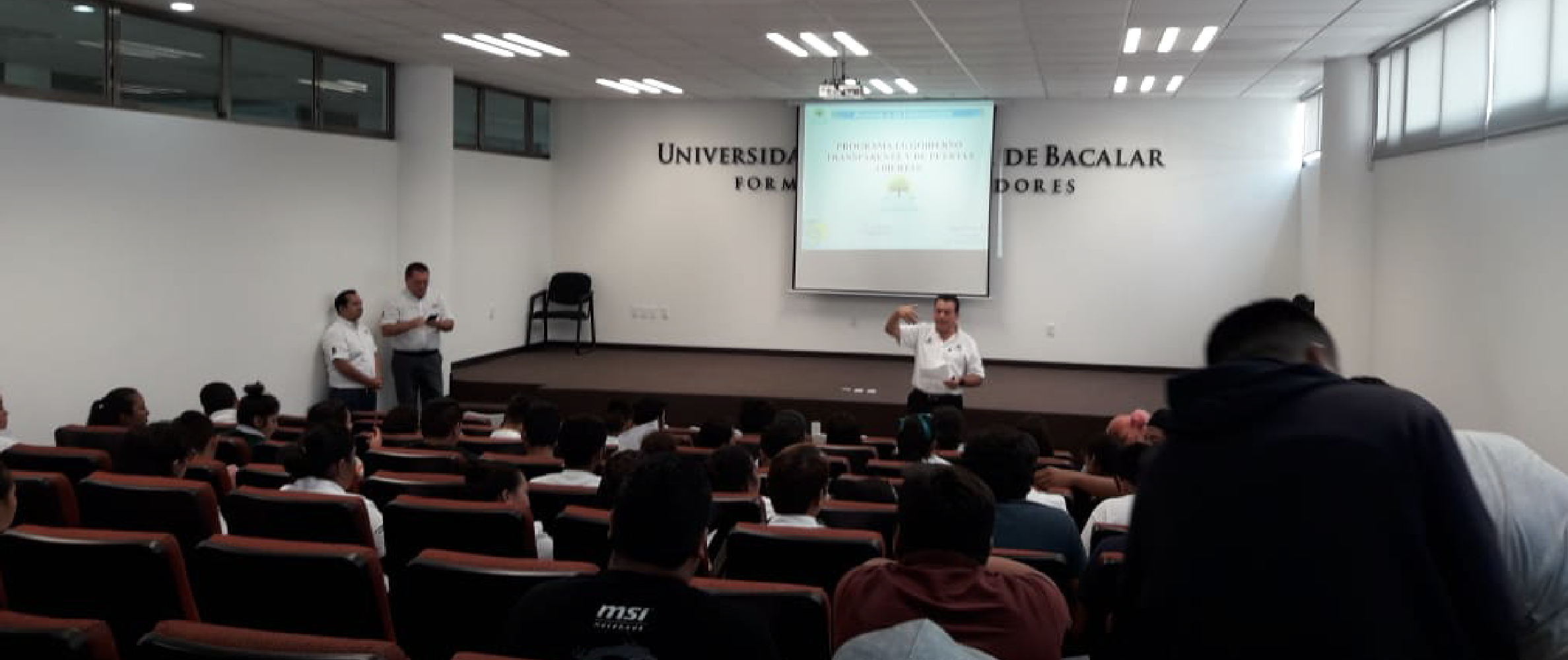 Imagen del curso con la UPB