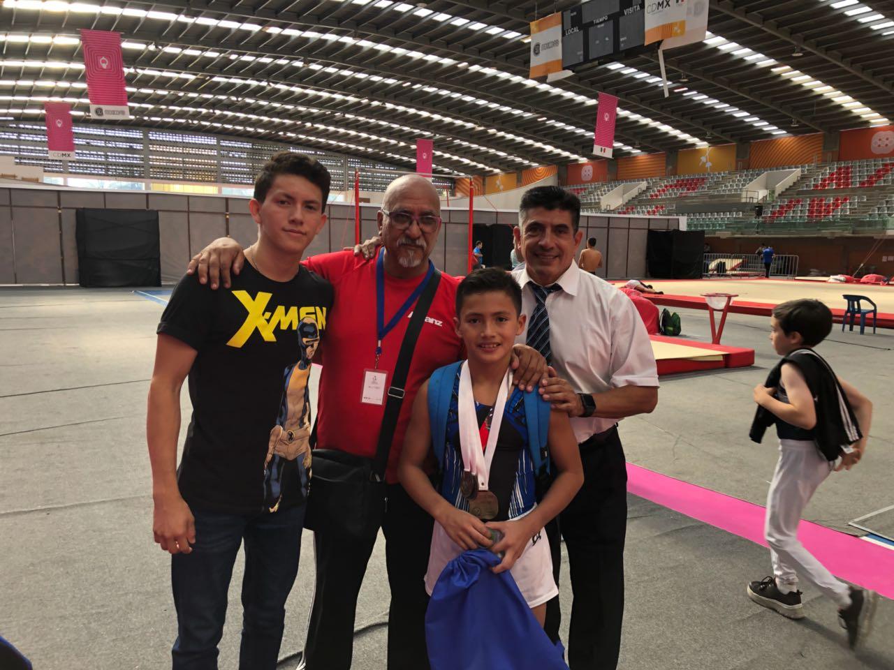 Gimnastas se ganan su pase a la ON y NJ 2018