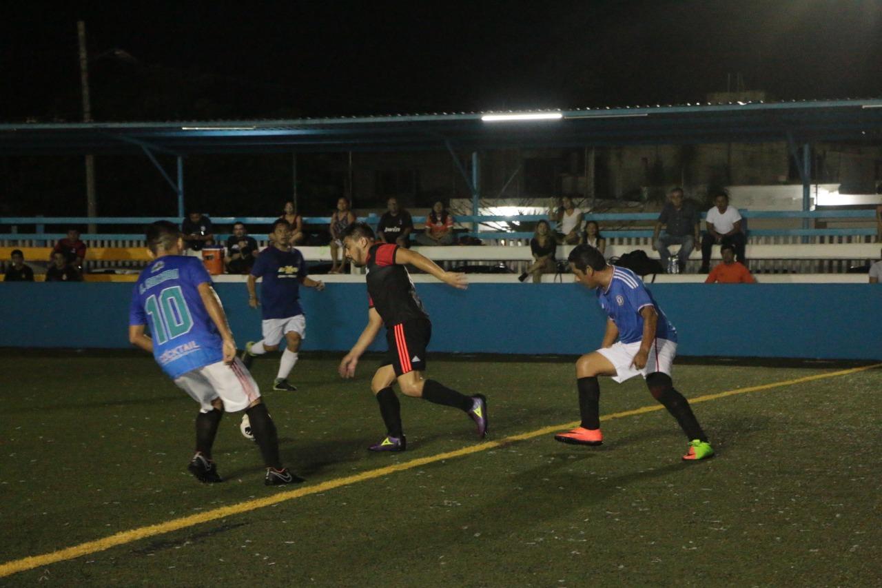 Se acercan las semifinales de fútbol