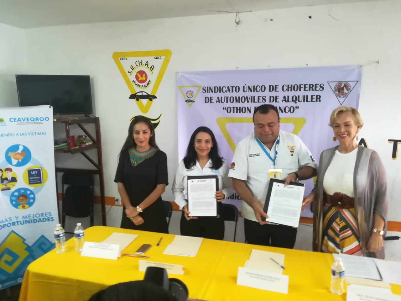 Firma de convenio de Colaboración CEAVEQROO - SUCHAA