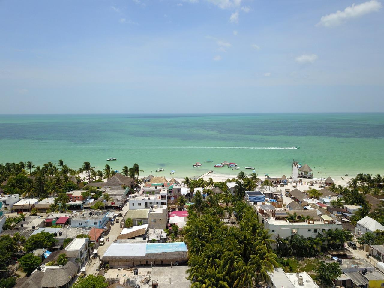 Se detona el desarrollo en la isla de Holbox con el mejoramiento de la imagen urbana