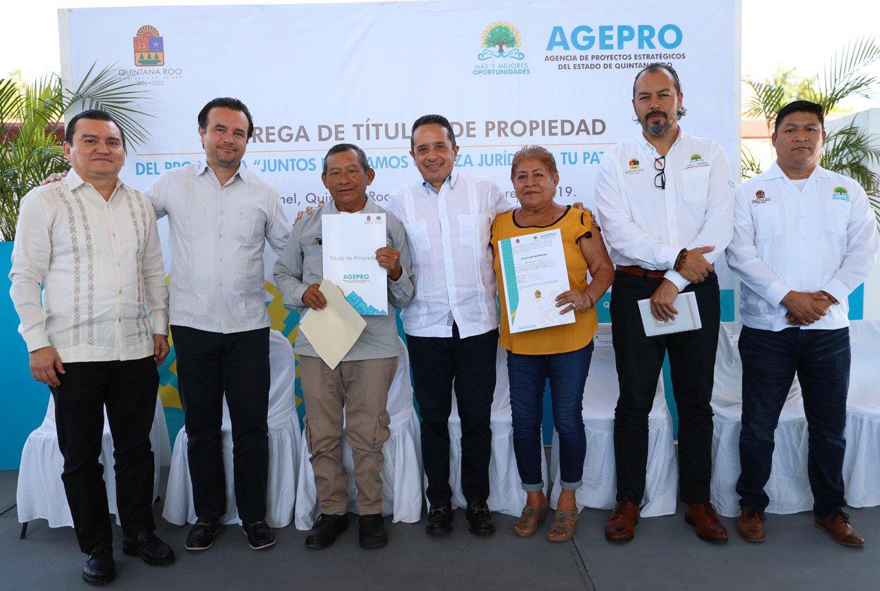 entrega de titulos agepro cozumel