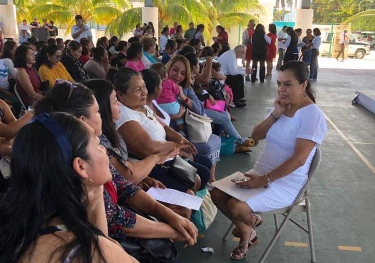 En Quintana Roo, el gobierno del estado fortalece la actividad económica de mujeres emprendedoras, jefas de familia