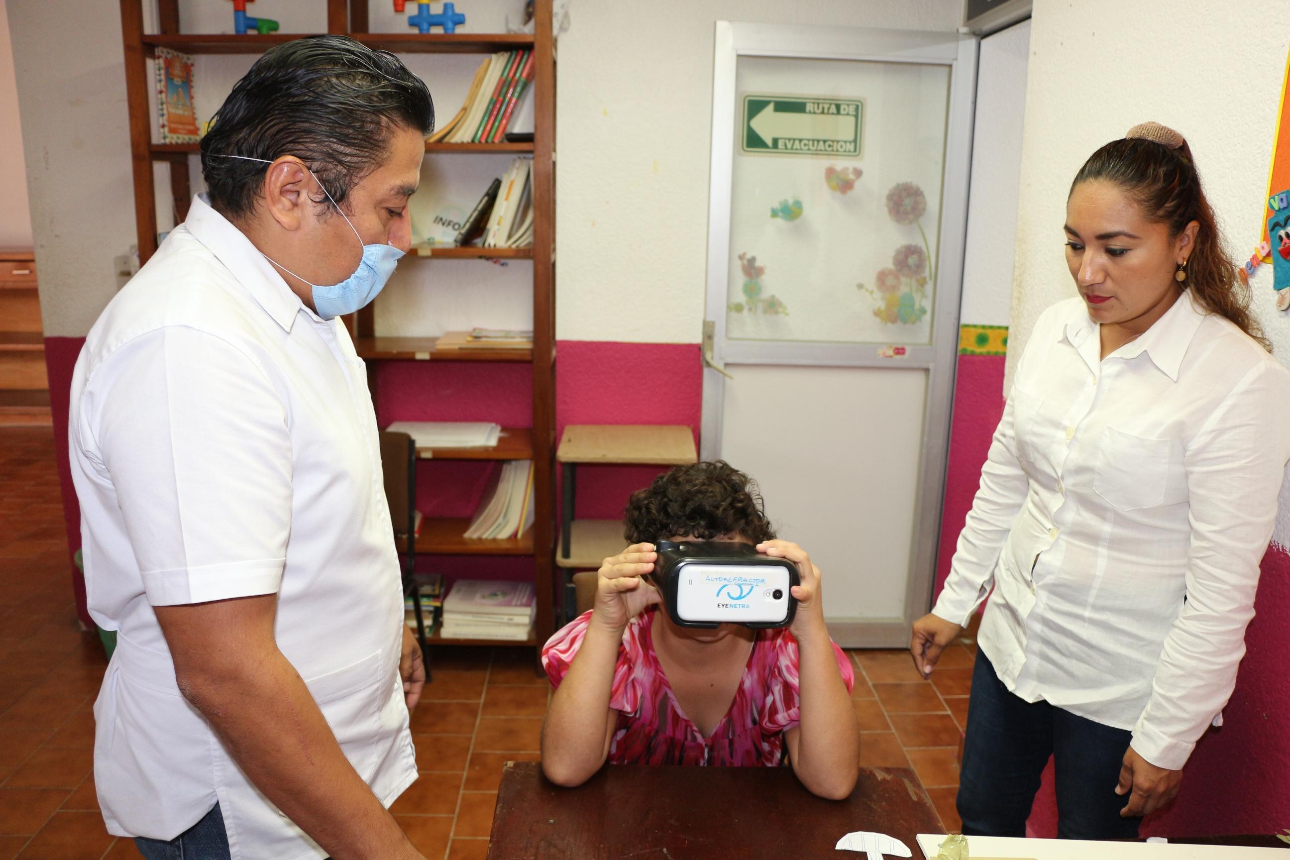 Con la clínica de lentes el DIF Quintana Roo mejorará la calidad de vida de los quintanarroenses