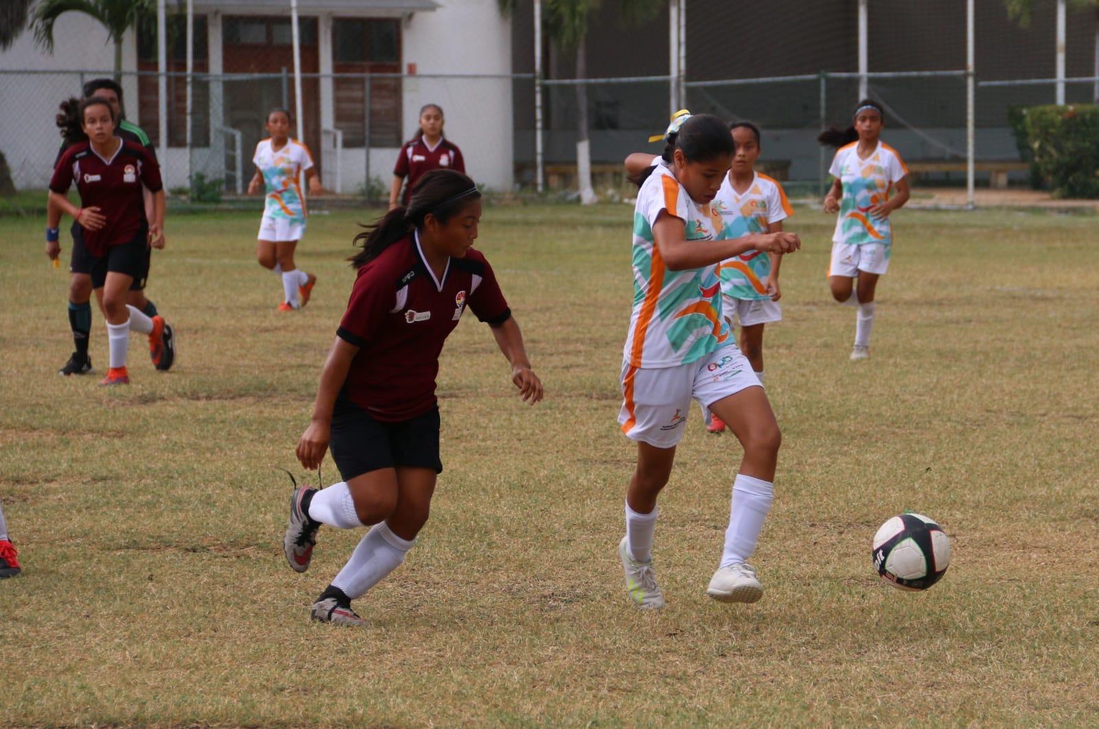 Cae el telón del estatal de fútbol femenil